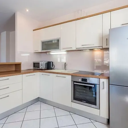 Cuby With Private Pool In Apartamento