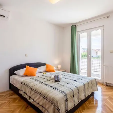 Cuby With Private Pool In *