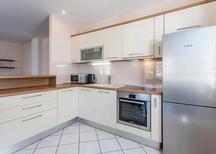 Cuby With Private Pool In Apartament