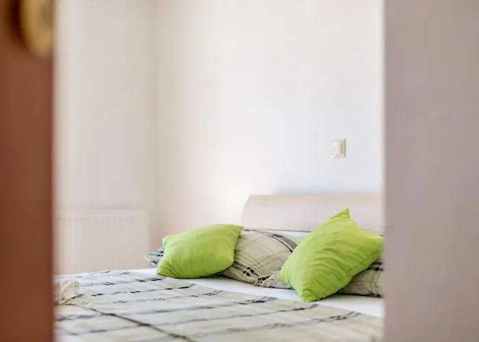 Apartament Cuby With Private Pool In Trogir